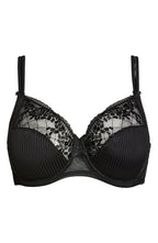 Chantelle Pont Neuf Ivory/ Black Bra