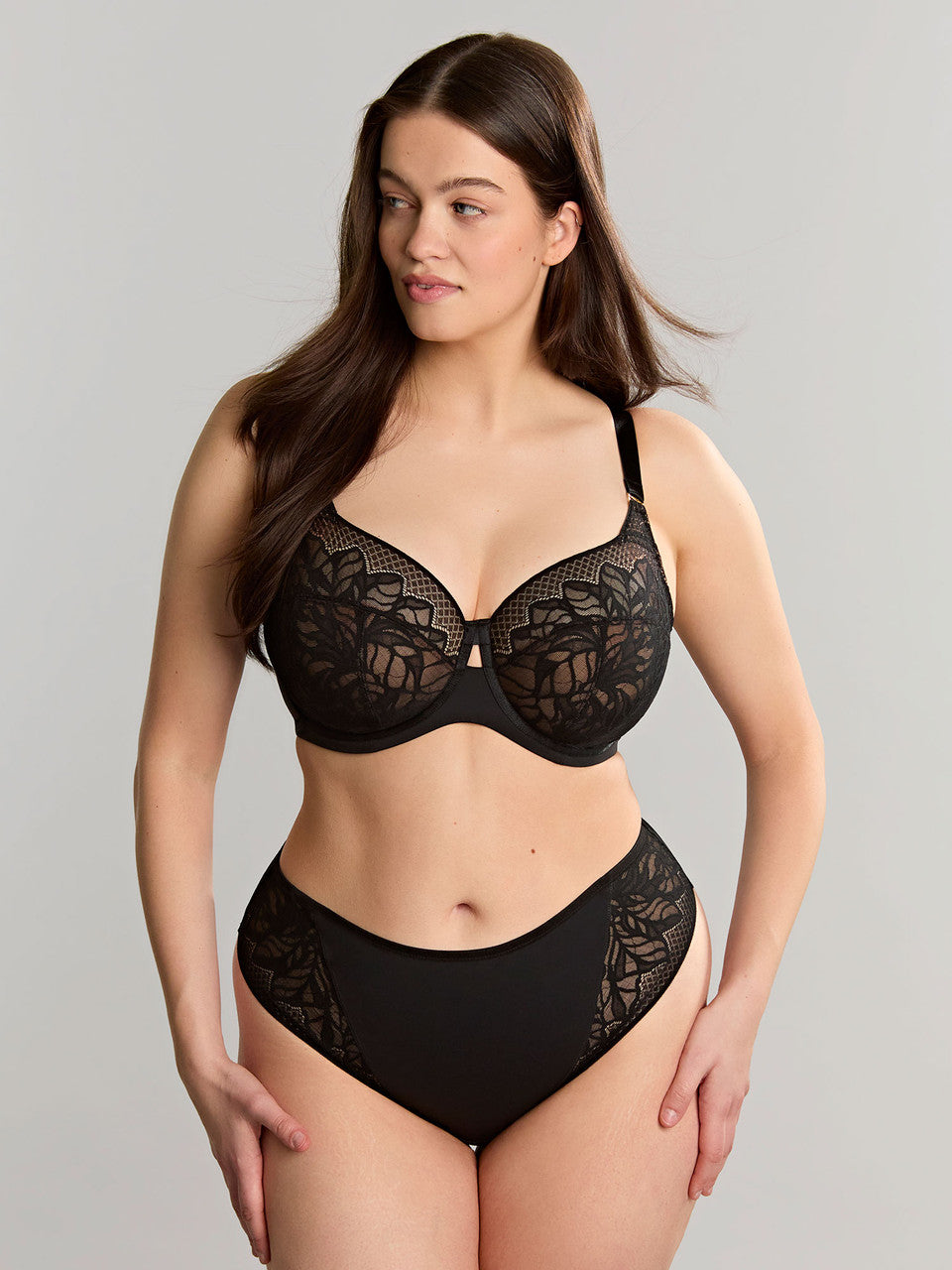 Sculptresse Sophia Black Bra