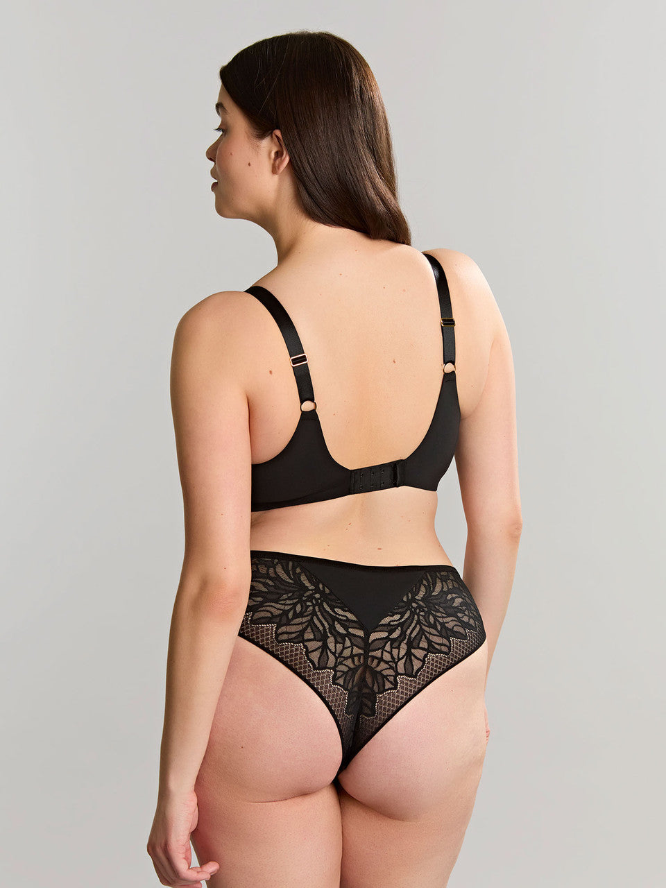 Sculptresse Sophia Black Bra