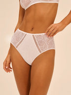 Capri Lingerie Sleepwear & Swimwear Launceston Tasmania
Simone Perele Comete White Deep Brief