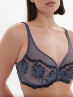 Capri Lingerie Sleepwear & Swimwear Launceston Tasmania
Simone Perele Intrigue Plunge Bra
