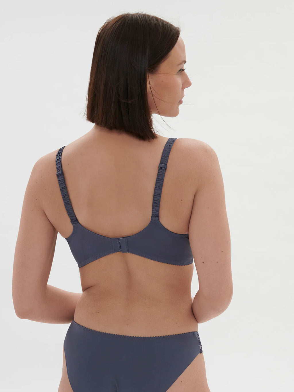 Capri Lingerie Sleepwear & Swimwear Launceston Tasmania
Simone Perele Intrigue Plunge Bra
