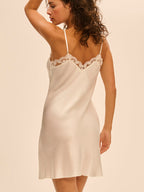 Simone Perele Satin Secrets Chemise