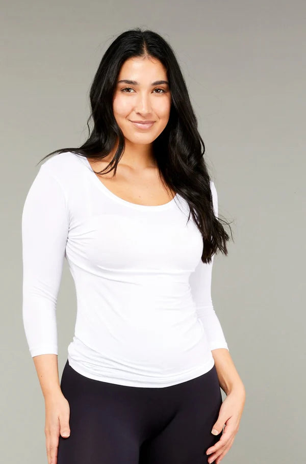 Tani 3/4 Sleeve Scoop Tee