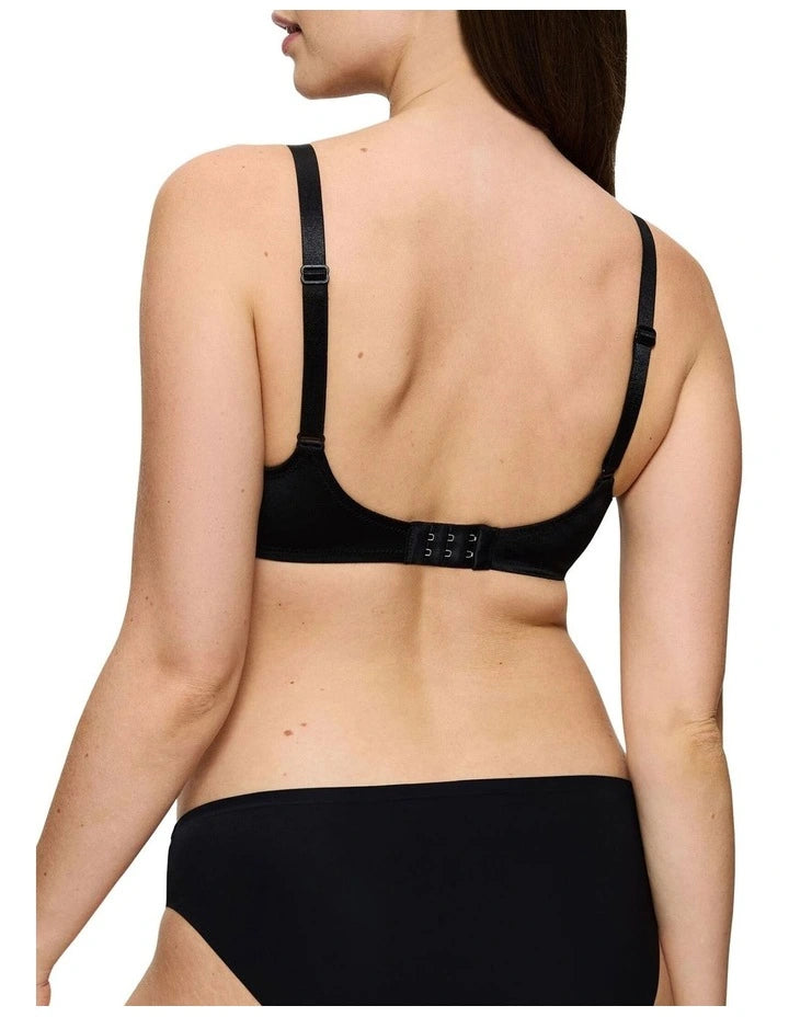 Triumph Contouring Sensation Black Bra