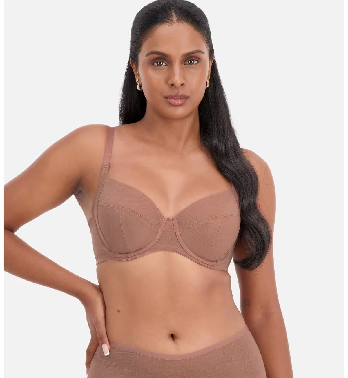 Capri lingerie sleepwear & swimwear launceston tasmania Triumph Signature Everyday Almond Black  Bra