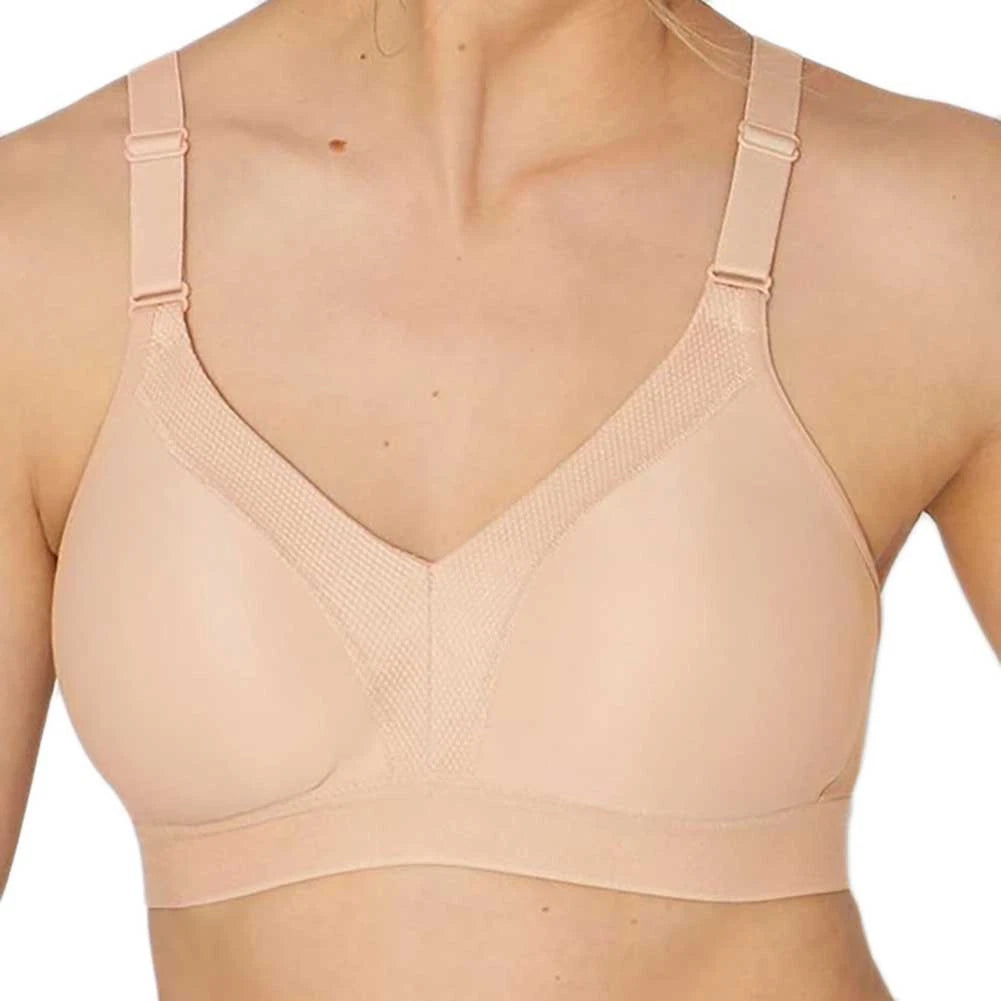 Capri lingerie sleepwear & swimwear launceston tasmania Triumph Triaction Wirefree Wellness Sports Bra 10DD 00EP