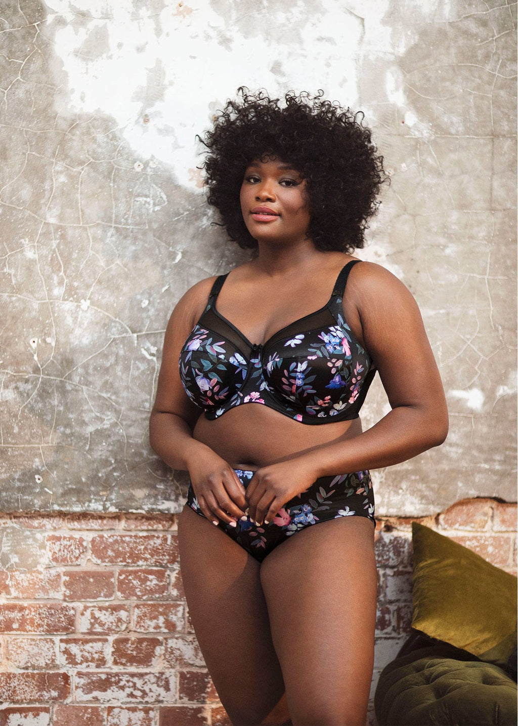 Goddess Kayla Paradise Bra