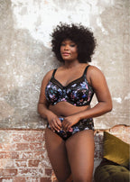 Goddess Kayla Paradise Bra