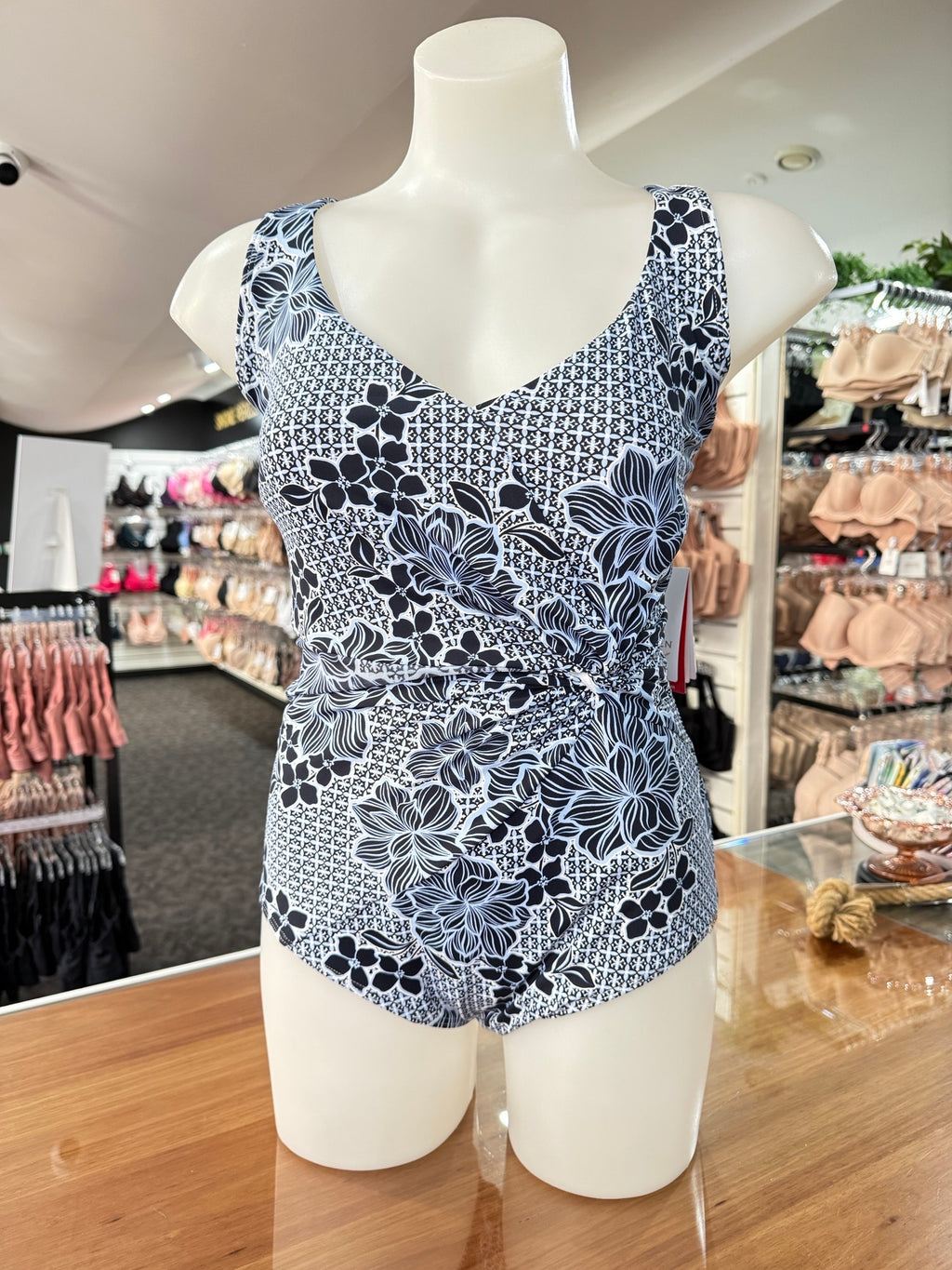 Jantzen Tunsley Gathered Twist Swimsuit