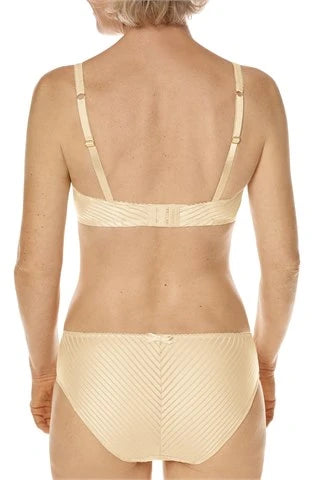 Amoena Karolina Contour wirefree padded Beige Bra