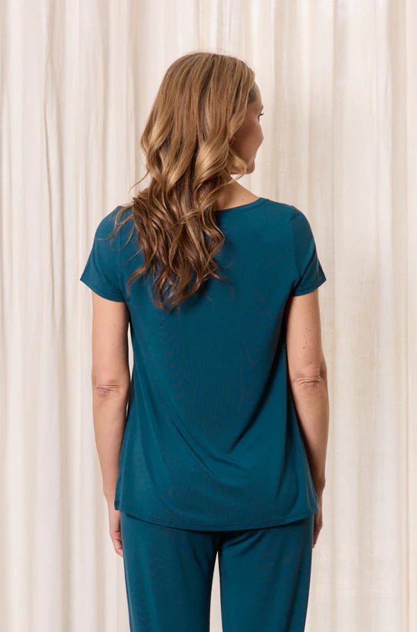 Tani Spruce Elbow Swing Tee