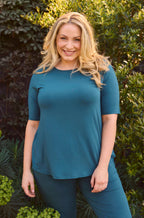 Tani Spruce Elbow Swing Tee