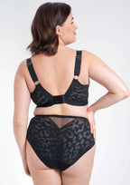 Samanta Alex Full Brief