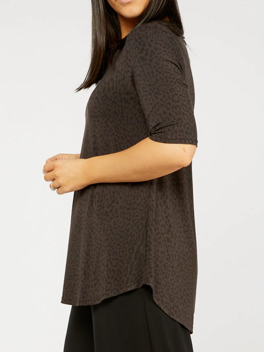 Tani Wild Licorice Elbow Swing Tee
