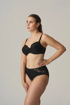 Capri Lingerie Sleepwear & Swimwear Launceston Tasmania
Primadonna Maldives Noir Bra