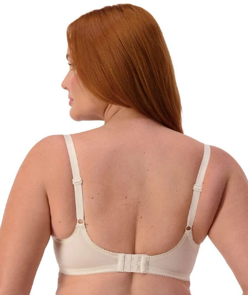 Clearance Triumph Everyday Moulded Bra